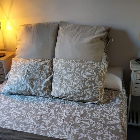 Fabuloso Apartamento En Triana Севиля Екстериор снимка