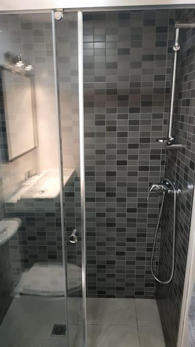 Fabuloso Apartamento En Triana Севиля Екстериор снимка